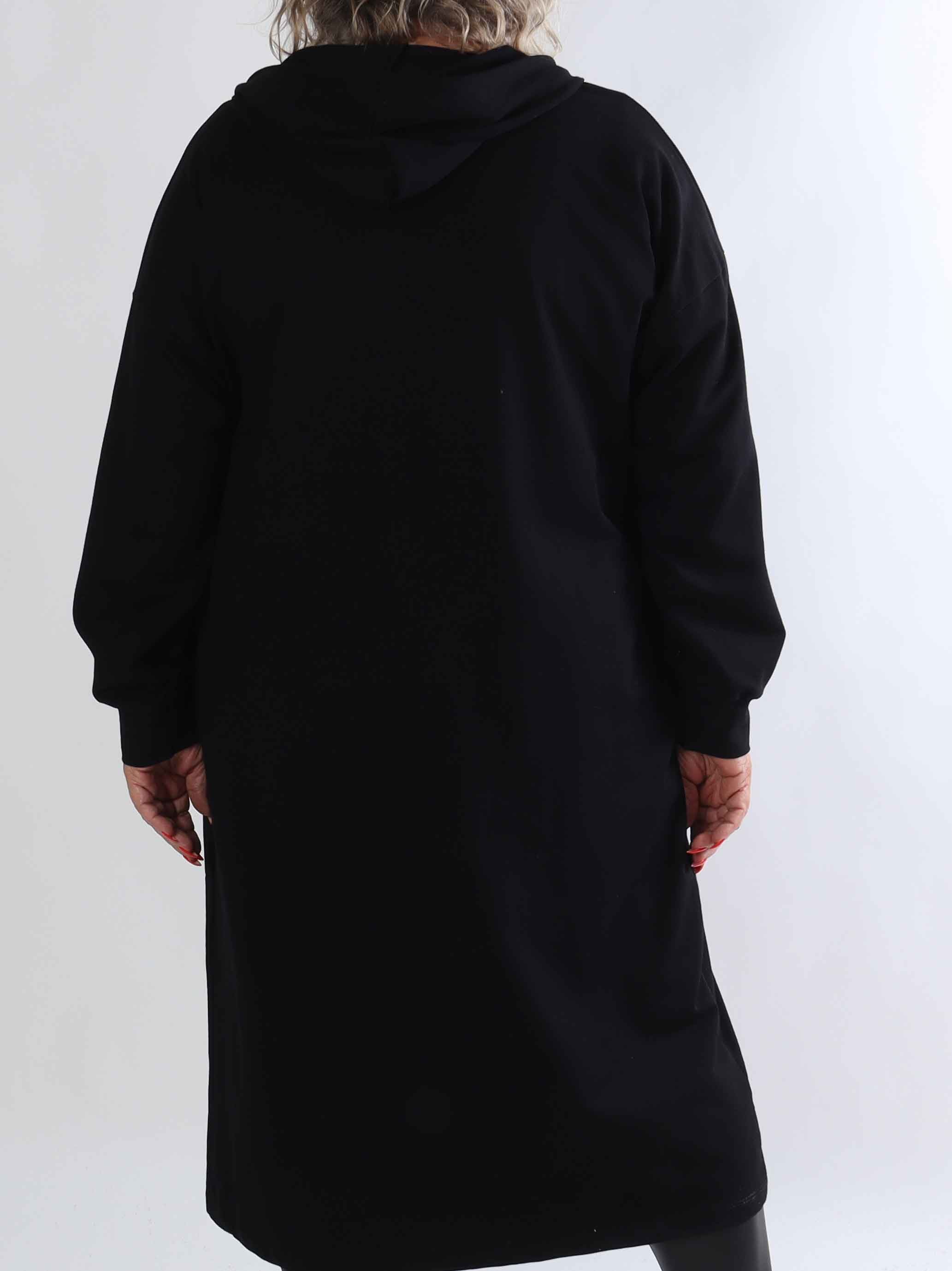 Erika - Plus size blød hoodiekjole i bomuld med “Copenhagen”-print på brystet